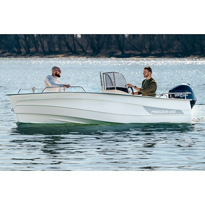 PEGAZUS GFK-Boot 450Motorleistung: 11 kW, Geeignet für: Max. 5 Personen, CE-Klasse C Use Shot