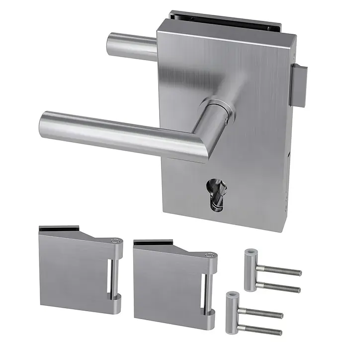 Diamond Doors Glastürbeschlag Quattro - Edelstahl matt, Bandbohrung/Bänder: Office 3-teilig, DIN Anschlag: Links - Das Bild zeigt ein Türschloss-Set aus Edelstahl, inklusive Drückergarnitur, zwei Glasbefestigungen und zwei Schrauben.