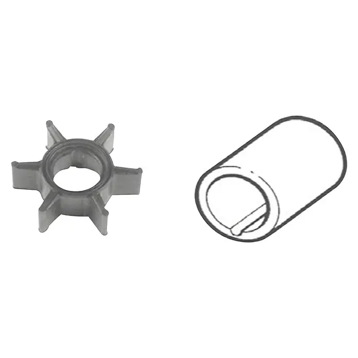 CEF Impeller 500310 - Ø x L: 32 x 14,4 mm, Wellendurchmesser: 11,6 mm - Das Bild zeigt ein graues Wasserpumpenrad und eine Buchse. Die Ersatzteile sind für einen Bootsmotor geeignet.