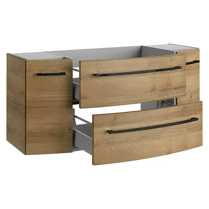 Camargue Swing K Waschtischunterschrank - 119 x 46 x 52 cm, Berg Eiche - Abbildung eines Waschtischunterschranks in Holzoptik mit schwarzen Griffen und zwei Schubladen, die teilweise geöffnet sind.