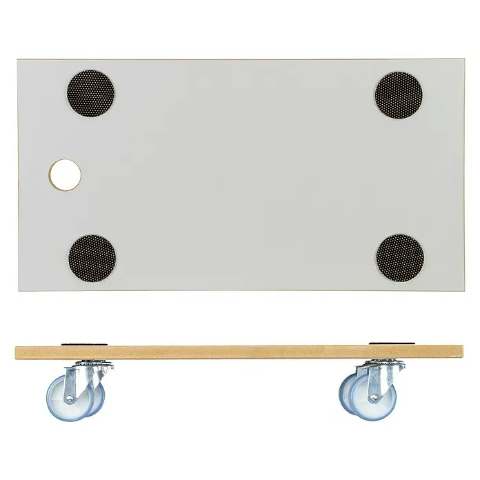 Wagner System Transportroller MM 1318 - L x B x H: 575 x 300 x 100 mm, Traglast: 200 kg, Holz - Produktansicht: Eine Transportrolle mit einer weißen Oberfläche, vier schwarzen Anti-Rutsch-Pads und einem Loch für verschiedene Verwendungszwecke.