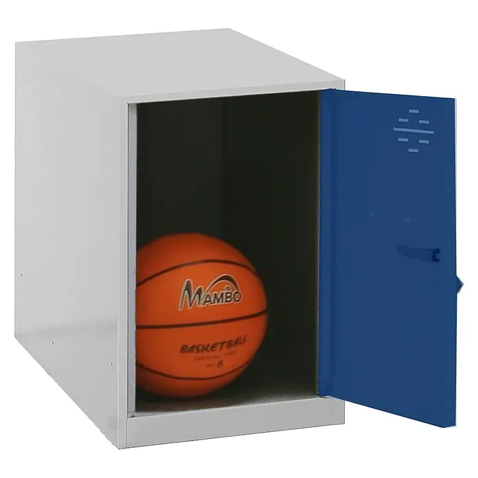 Simonrack Simonlocker Taquilla Mini - L x An x Al: 50 x 30 x 45 cm, Número de puertas: 1 ud., Gris/Azul - Imagen de un casillero gris abierto con una puerta azul, que contiene una pelota de baloncesto naranja Mambo en su interior.
