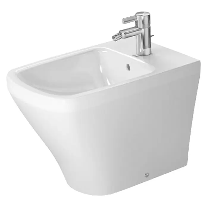 Duravit DuraStyle Stand-Bidet Typ 2 - 37 x 57 cm, Weiß, Keramik, Mit schmutzabweisender Glasur - Nahaufnahme eines weißen Bidet mit glänzendem Wasserhahn, das modernes Design und Hygiene im Badezimmer vereint.
