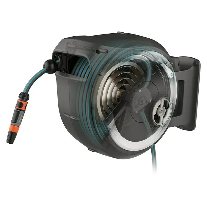 Gardena Wand-Schlauchbox RollUp M/L - Schlauchlänge: 25 m - Abbildung einer Gardena Wand-Schlauchbox mit Rollautomatik, die sich ideal für die Gartenbewässerung eignet.