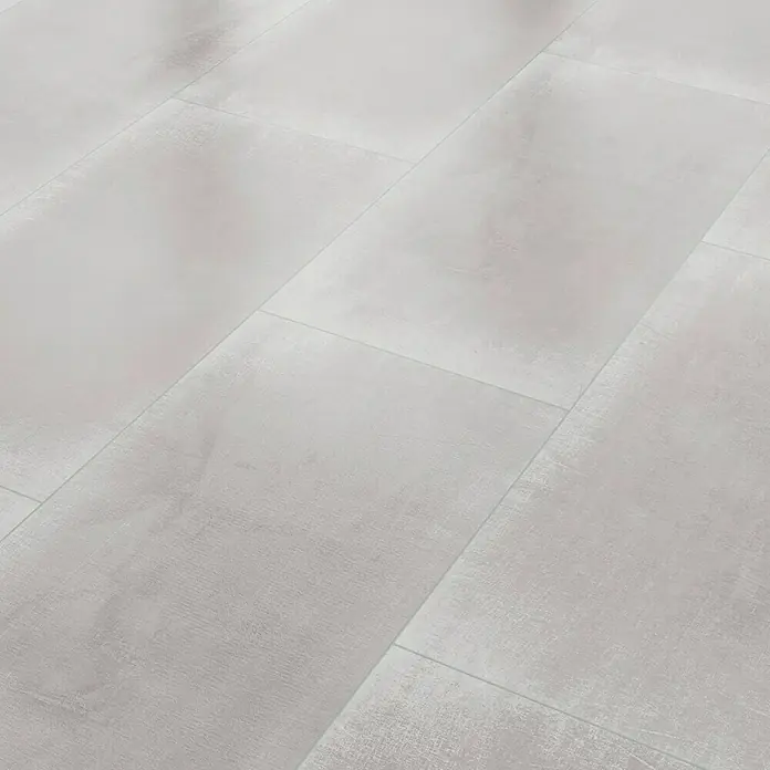 Classen Vinylbodenmuster GreenVinyl Light Stone - 300 x 310 x 4 mm, Fliesenoptik - Detailaufnahme von Bodenfliesen in einem hellen Farbton, die ein modernes und elegantes Ambiente ausstrahlen. Perfekt für stilvolle Innenräume.