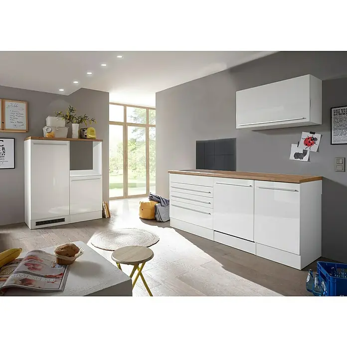 Respekta Küchenleerblock Gabriel - Breite: 320 cm, Weiß, Ohne Elektrogeräte - Moderne Wohnzimmereinrichtung mit weißen Hochglanzmöbeln und Holzelementen, die Stauraum und stilvolles Design vereinen.