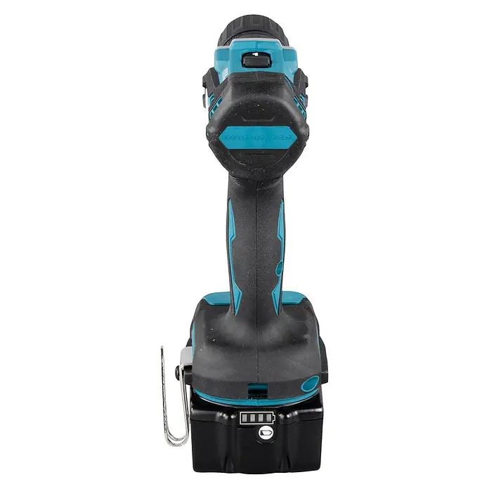 Makita LXT 18V Akku-Bohrschrauber DDF487RAJ - 18 V, 2 Akkus, 2 Ah - Ansicht des Akku-Bohrschraubers mit bürstenlosem Motor, schwarzem Griff und hellblauen Akzenten, einschließlich des Batteriestatus.