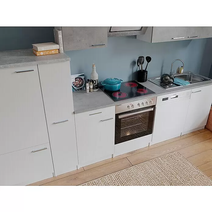 Respekta Küchenzeile Malia Typ 2 - Breite: 310 cm, Weiß/Beton, Mit Elektrogeräten - Stimmungsaufnahme