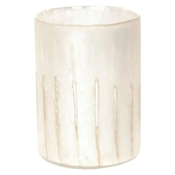 Windlicht - Ø x H: 18 x 25 cm, Weiß - Nahaufnahme eines elfenbeinfarbenen Kerzenhalters mit vertikalen Dekorlinien, ideal für stimmungsvolle Beleuchtung und elegante Dekoration.