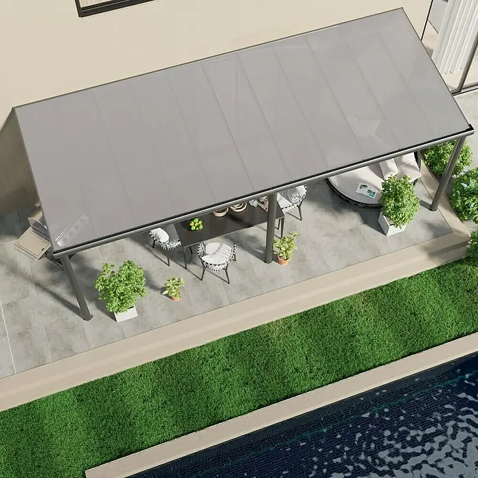 Gardendreams Terrassenüberdachung Comfort - B x T: 604 x 250 cm, Anthrazitgrau, Polycarbonat, Transparent - Die Abbildung zeigt eine moderne Terrassenüberdachung mit Möbeln und Bepflanzung, die einen stilvollen Außenbereich schafft.