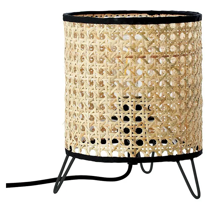 Brilliant Wiley Tischleuchte - 60 W, Schwarz, E27 - Elegante Tischleuchte mit einem Lampenschirm aus Rattan und einem schwarzen Metallfuß. Sie strahlt ein warmes, gemütliches Licht aus.