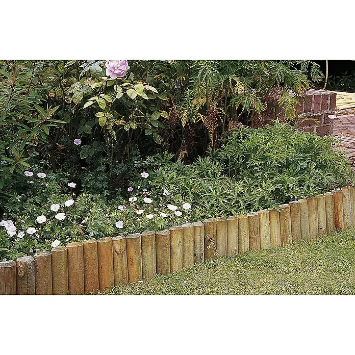 Cerland Bordura enrollable Siloux - L x An x Al: 180 x 5 x 30 cm, Madera - Borde de jardín de madera que bordea un exuberante jardín con flores y plantas. El borde protege los macizos y mantiene la hierba a raya.