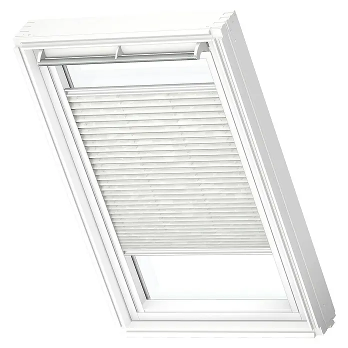 Velux Dachfensterplissee FHL M06 1256SWL - Farbe: Weiß gemustert - 1256SWL, Farbe Schiene: Weiß, Manuell - Dachfenster mit weißem Rahmen und Jalousien für Lichtschutz und Privatsphäre im Raum.