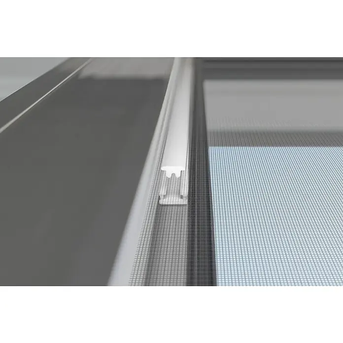 Schellenberg Insektenschutzfenster - B x H: 100 x 120 cm, Montage Insektengitter: Klemmen, Farbe Rahmen: Weiß - Nahaufnahme eines Insektenschutzgitters mit Rahmen und Befestigungsprofil, das für klaren Ausblick und Schutz sorgt.