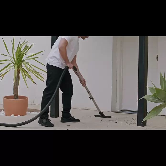 Nilfisk Aspirador en seco y húmedo eléctrico Multi II 30 T - 1.400 W, Volumen de recipiente: 30 l, Semiautomático - Multi II Suction Function Wet&Dry vacuums