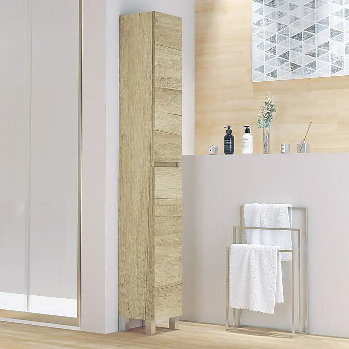 Artysan Armario alto de baño Inca - 24,6 x 26,5 x 173 cm, Nature - Un armario alto de baño con aspecto de madera y diseño elegante con patas metálicas ofrece amplio espacio de almacenamiento, ideal para baños modernos.