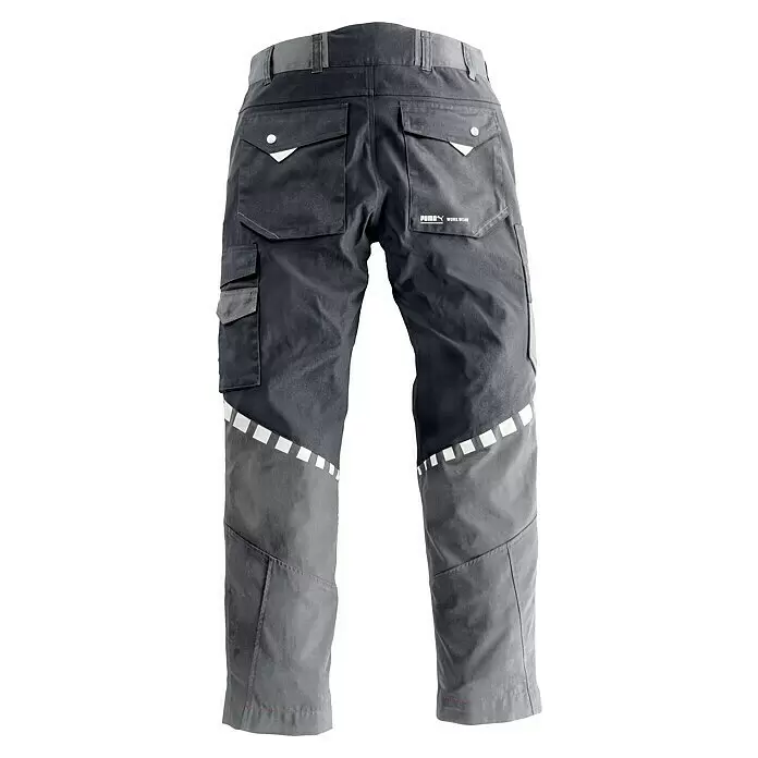 Puma Workwear Pantalones de trabajo Champ - 54, Gris/Negro, Trabajos forestales - Pantalones de trabajo gris oscuro con múltiples bolsillos y detalles reflectantes en la parte inferior de las piernas, con logo 'Puma Work Wear'.