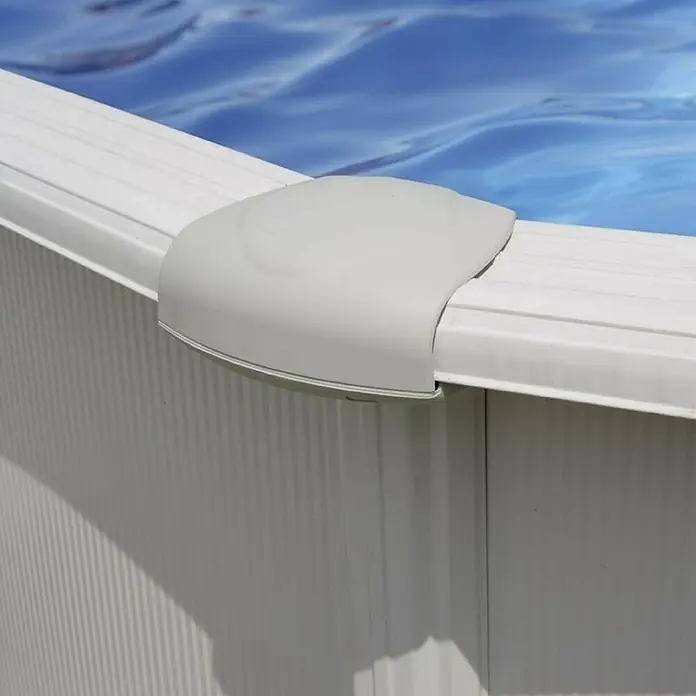 Gre Piscina de acero desmontable Atlantis - Ø x Al: 350 x 132 cm, Blanco, 11.250 l - Primer plano de una pieza de esquina en el borde blanco de una piscina contigua a una piscina. Ideal para anuncios de accesorios.