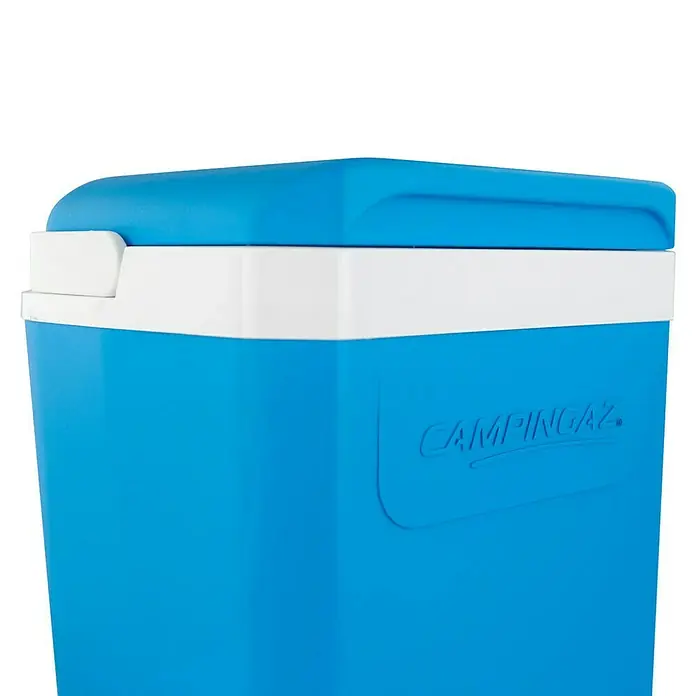 Campingaz Nevera de camping Icetime Plus - 26 l, 22,7 x 31,2 x 33 cm - Nevera portátil Campingaz azul y blanca, ideal para excursiones de camping y actividades al aire libre. Mantiene alimentos y bebidas frías.