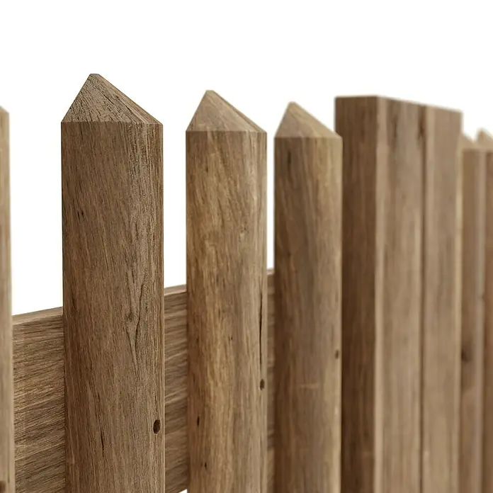 T & J Zauntor - 300 x 100 cm, Holz - Nahaufnahme eines rustikalen Holzzauns mit spitzen Pfosten und gut sichtbarer Holzmaserung.