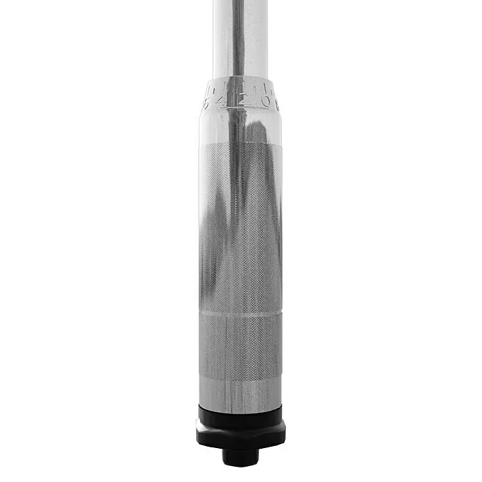 UniTEC Drehmomentschlüssel - ½″ Vierkant, Einstellungsbereich: 42 Nm - 210 Nm - Silberner Drehmomentschlüssel aus Metall mit gerändeltem Griff, numerischer Skala und schwarzem Einstellknopf.