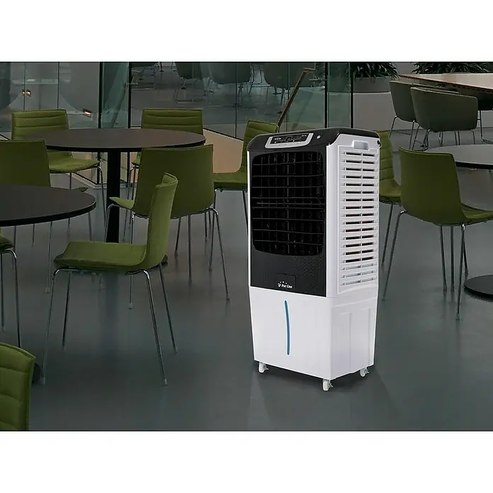 Purline Rafy Climatizador evaporativo 185 - Blanco/Negro, Altura: 104 cm, Potencia frigorífica: 200 W, Tamaño de la estancia: 80 m² - Un enfriador de aire portátil de Pur Line que ofrece una refrigeración agradable en este espacio de oficina.