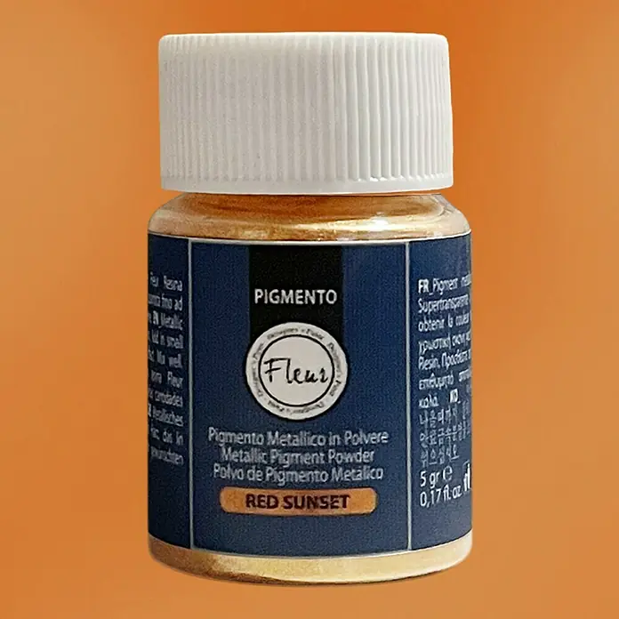 Fleur Pigmento concentrado Polvo metálico - Rojo atardecer, 5 g - Un frasco de polvo de pigmento metálico Red Sunset de Fleur, ideal para proyectos de arte en resina, que agrega un efecto metálico brillante a tus creaciones.