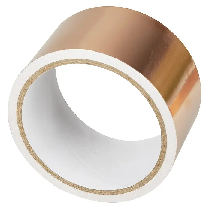 Windhager Schneckenband - 5 x 600 cm, Kupfer - Nahaufnahme einer Rolle Kupferfolienband, ideal zum Abkleben und für Handwerksprojekte. Perfekt für Bastler und Profis.