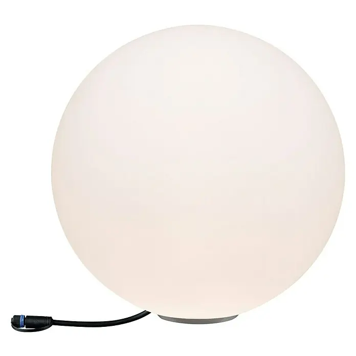 Paulmann Plug & Shine LED-Außenleuchte - Durchmesser: 40 cm, 1-fach, Warmweiß, IP67 - Nahaufnahme einer leuchtenden Kugel-Gartenleuchte mit schwarzem Kabel auf dunklem Hintergrund.