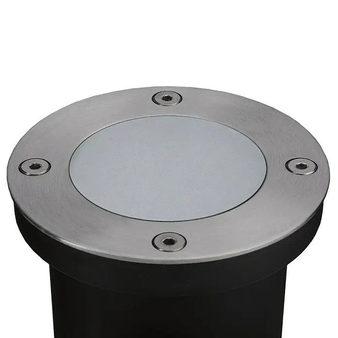 Paulmann Plug & Shine Bodeneinbauleuchte - 3,6 W, Warmweiß, IP65, Rund - Nahaufnahme einer stilvollen Bodeneinbauleuchte mit runder Edelstahlblende und eingelassener Lichtfläche.