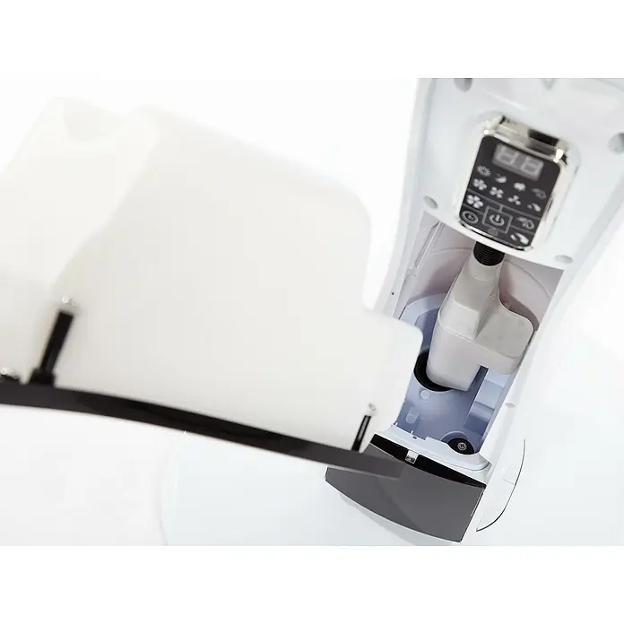 Purline Misty Ventilador de pie 2 - Blanco, Altura: 130 cm - Primer plano de un humidificador con el depósito de agua abierto, que revela la mecánica interna y el panel de control de la unidad.