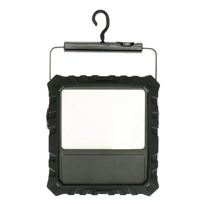 Voltolux Proyector LED - 30 W, 2.100 lm, 4.000 K, IP54 - Lámpara de trabajo LED portátil con gancho para colgar, proporcionando iluminación flexible en taller o construcción.