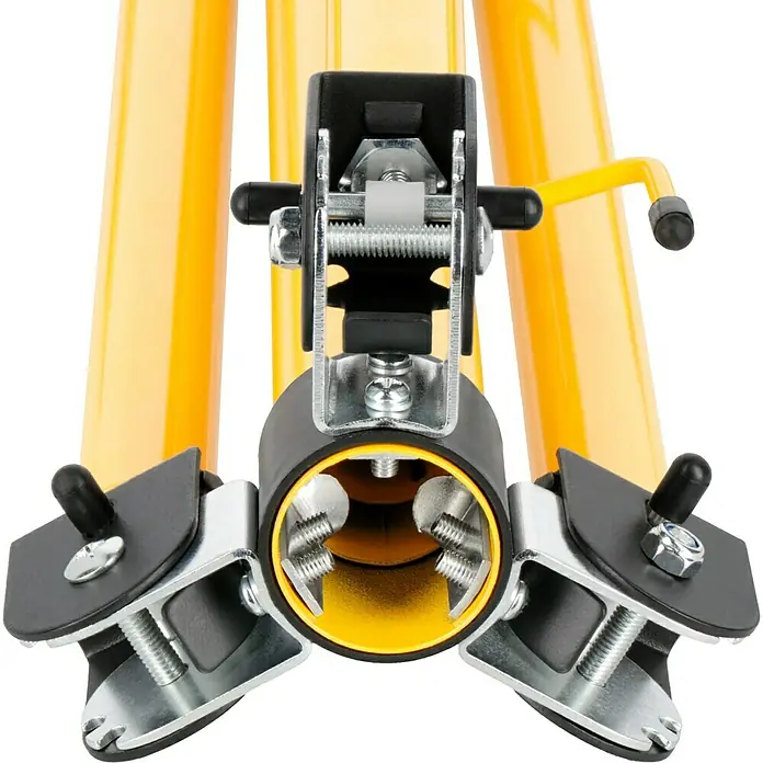 Profi Depot LED-Strahler - 20 W, 3.200 lm, 4.000 K, L x B x H: 68 x 75 x 190 cm, IP65 - Detailansicht des robusten Stativkopfes mit präziser Verstellmechanik und stabilen Halterungen für vielfältige Anwendungen.