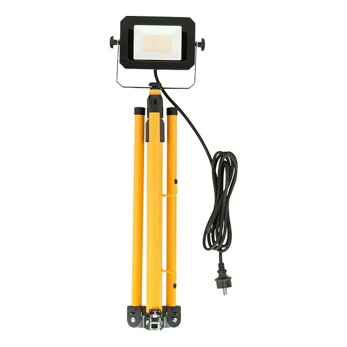 Profi Depot LED-Strahler - 20 W, 3.200 lm, 4.000 K, L x B x H: 68 x 75 x 190 cm, IP65 - Strahler mit Stativ für den vielseitigen Einsatz. Die robuste Bauweise und die hohe Lichtleistung machen ihn ideal für Baustellen.