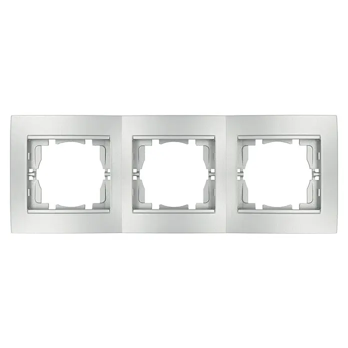 Voltomat DEA 100 Abdeckrahmen - Alu/Silber, 3-fach, Kunststoff, Horizontal - Dreifache Abdeckung in Silber für Schalter und Steckdosen, ideal für die moderne Wandgestaltung und den Schutz elektronischer Komponenten.