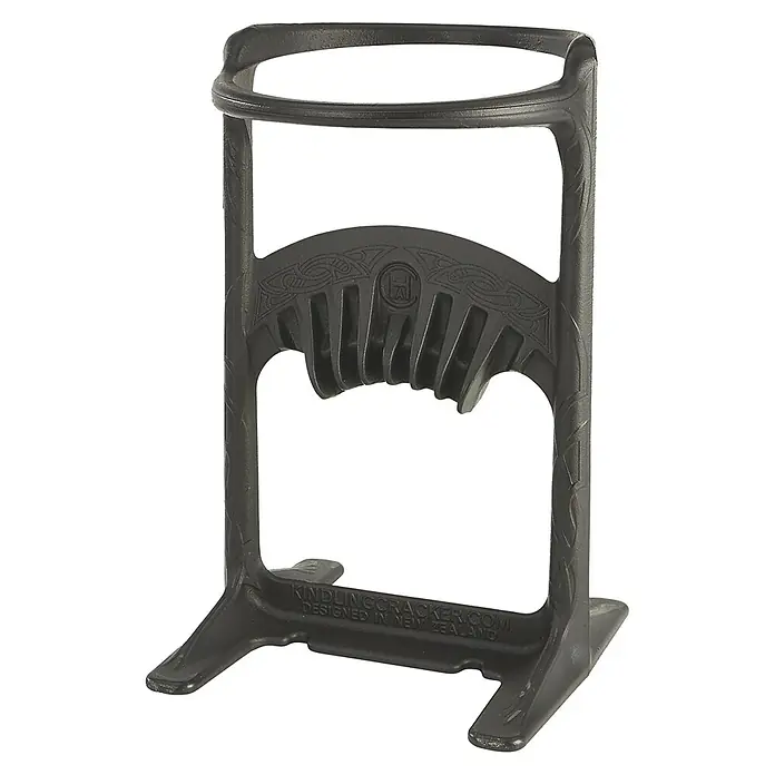 Kindling Cracker Holzspalter King - Max. Spaltgutdurchmesser: 22 cm - Der Kindling Cracker Holzspalter ist ein robustes Werkzeug zum sicheren Spalten von Anzündholz, ideal für Kaminbesitzer und Outdoor-Enthusiasten.