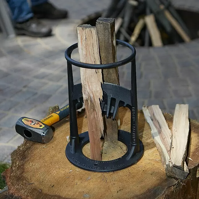 Kindling Cracker Holzspalter Original - Max. Spaltgutdurchmesser: 16 cm - Stimmungsaufnahme