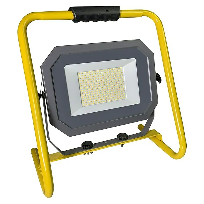 Profi Depot LED-Strahler - 50 W, 8.000 lm, 4.000 K, L x B x H: 22 x 36,2 x 38 cm, IP65 - Arbeitsleuchte mit gelbem Rahmen und LED-Beleuchtung. Das Gerät ist robust und ideal für Baustellen und Werkstätten.