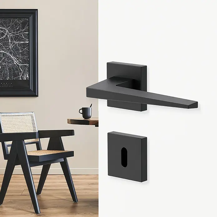 Diamond Doors Black Edition Zimmertürgarnitur Riverside - Stärke Tür: 40 mm - 45 mm, Schwarz, Buntbart - Elegante schwarze Türgarnitur mit einem minimalistischen Design, perfekt für moderne Inneneinrichtungen.\n