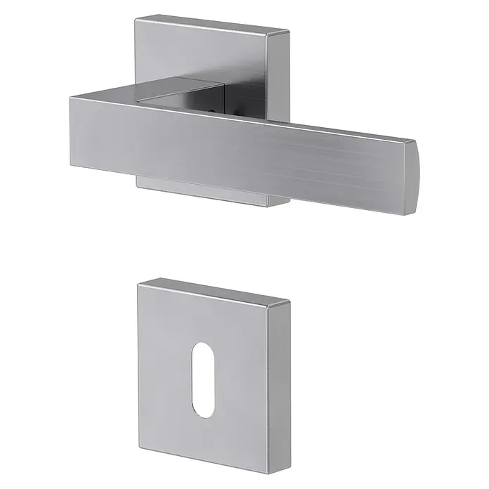 Diamond Doors Creative Zimmertürgarnitur Savannah - Stärke Tür: 40 mm - 45 mm, Edelstahl-Optik matt, Buntbart - Nahaufnahme eines modernen Türgriffs mit passendem Schlüsselloch, beide in elegantem Silber gehalten.