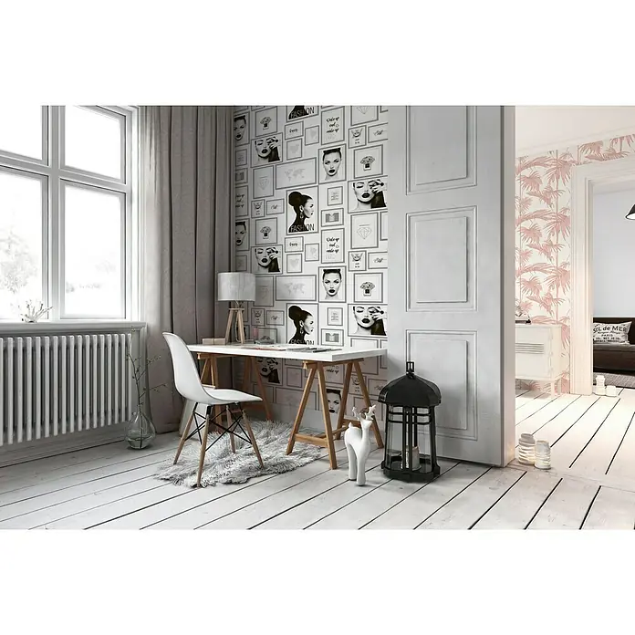 A.S. Création Metropolitan Stories Vliestapete Bilderrahmen - Weiß/Grau, Grafisch, 10,05 x 0,53 m - Ein stilvolles Arbeitszimmer mit einem weißen Schreibtisch, einem modernen Stuhl und einer auffälligen Fototapete mit Modeporträts.