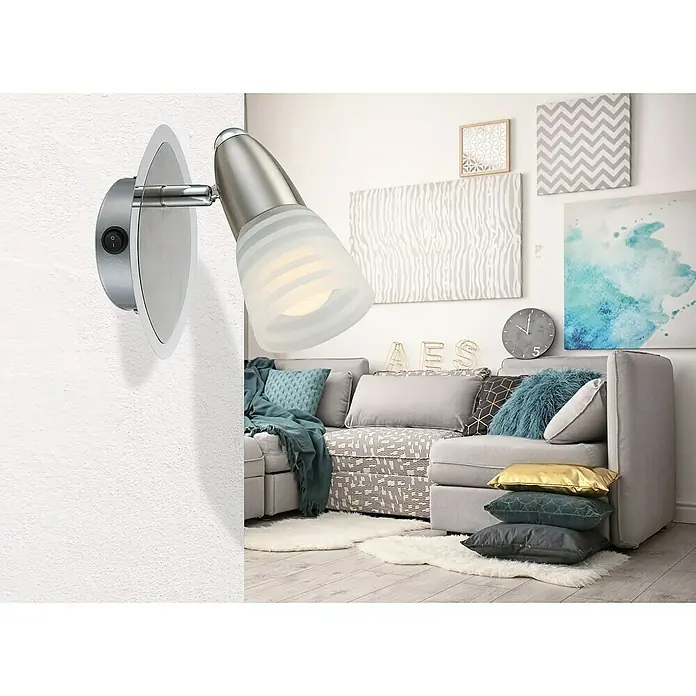 Globo Caleb LED-Wand- & Deckenstrahler - 4 W, Chrom, Opal, Warmweiß, 1 Stk. - Nahaufnahme einer modernen Wandleuchte mit rundem Schirm und verstellbarem Arm, ideal zur gezielten Beleuchtung im Wohnbereich.