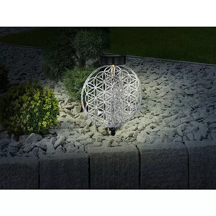 Solar-Dekoleuchte - 0,06 W, L x B x H: 30 x 30 x 41 cm, IP44 - Stimmungsaufnahme