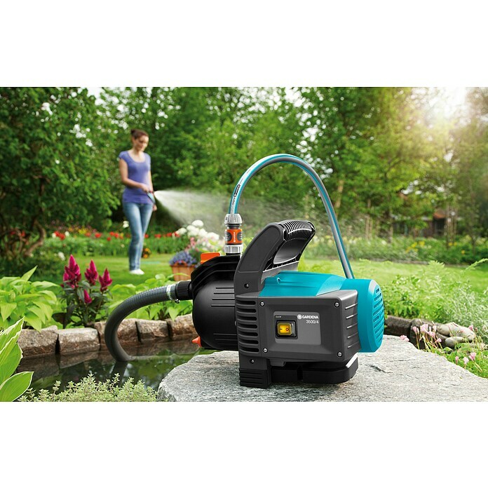 Gardena Classic Gartenpumpe Set 3500/4800 W, 3.600 l/h Use Shot