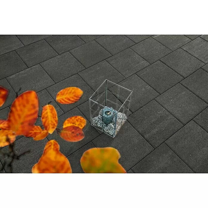 Diephaus Gehwegplatte - 30 x 30 x 4 cm, Anthrazit, Beton - Stimmungsaufnahme