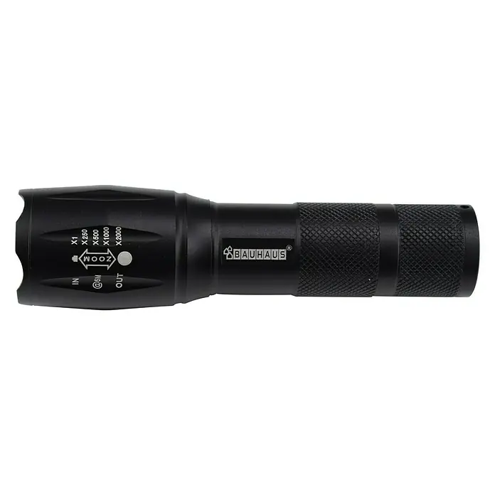 BAUHAUS Taschenlampe - 120 lm, IPX2 - Eine schwarze LED-Taschenlampe von BAUHAUS mit Zoomfunktion und verschiedenen Helligkeitsstufen für unterschiedliche Anwendungen.