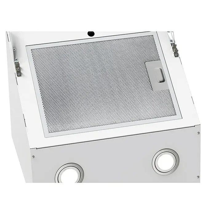 Respekta Schräghaube Hera - Breite: 79,5 cm, Max. Gebläseleistung Abluftbetrieb: 587 m³/h, Weiß - Nahaufnahme einer Dunstabzugshaube mit Metallfilter und integrierten Lampen für eine optimale Küchendunstbeseitigung.