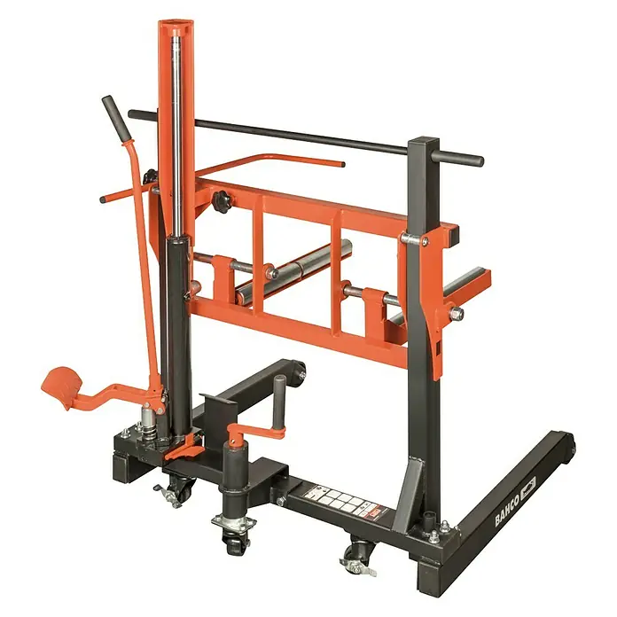 Bahco Radheber Hydraulisch BH8AC3Traglast: 600 kg - Das Bild zeigt einen Bahco Werkstück-Positionierer in Schwarz und Orange, der eine robuste Bauweise für schwere Lasten erkennen lässt.