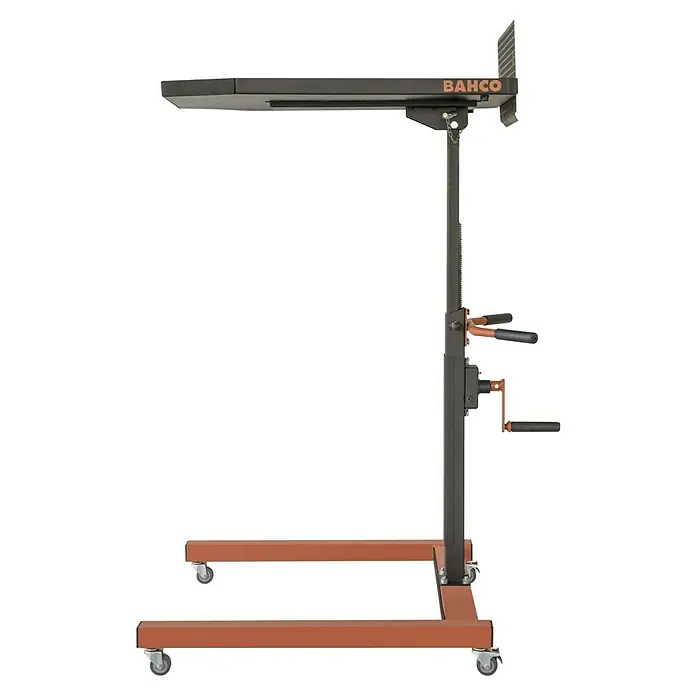 Bahco Materialständer Multi-Table BLEMAT1 - Höhenverstellung: 95 cm - 135 cm, Traglast: 50 kg - Bahco Werkzeugwagen, höhenverstellbar mit Rollen, ideal für Werkstätten, mit dem Schriftzug des Herstellers oben rechts.