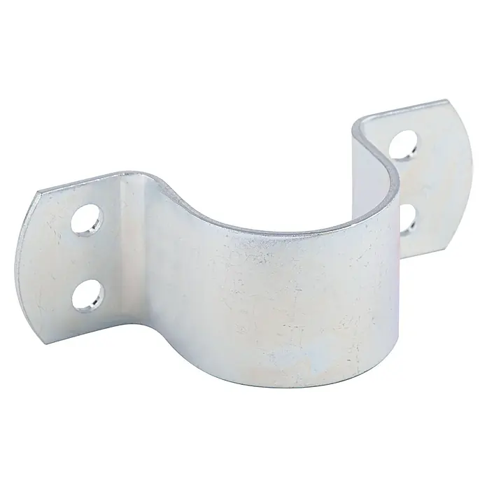 Stabilit Rohrschelle - L x B x H: 49 x 40 x 3 mm, Stahl - Nahaufnahme einer verzinkten Rohrschelle mit vier Löchern zur Befestigung von Rohren oder Stangen.
